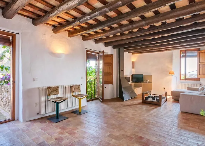 Flateli Tor * Tor (Catalonia)